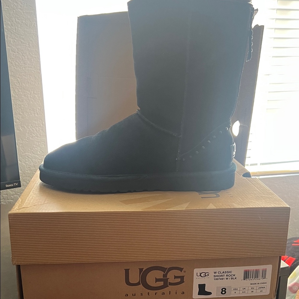 UGG Classic Short Rock Boots
